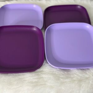 Tupperware Purple and Lavender Square Plates